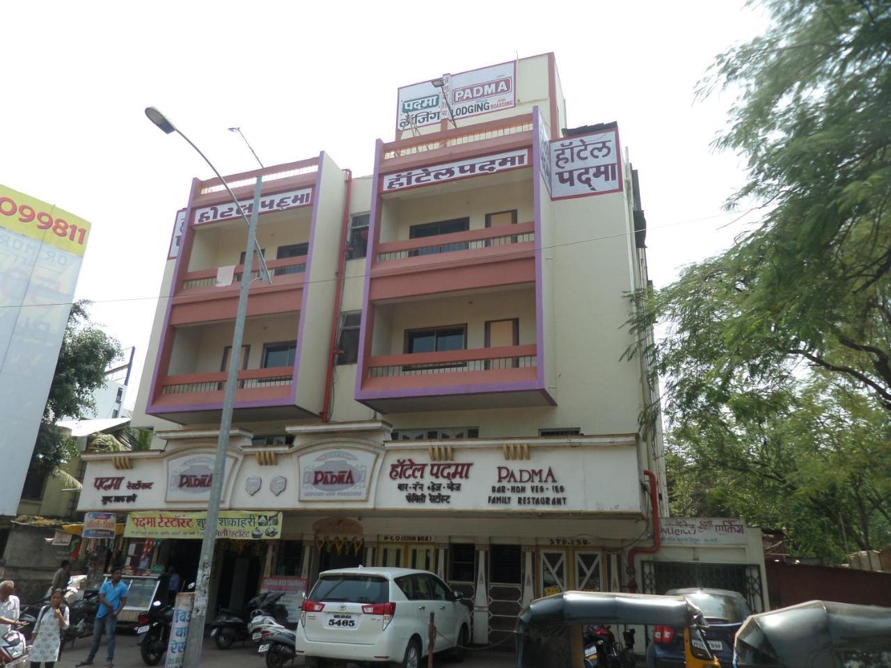 נאסיק Hotel Padma מראה חיצוני תמונה